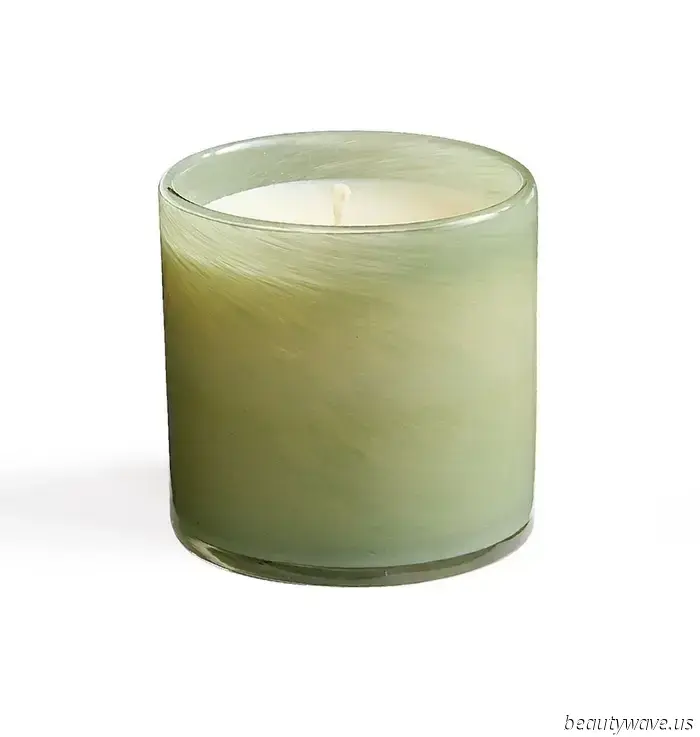 I haven't even relocated yet, but I've already purchased these 15 stylish home fragrance discoveries.