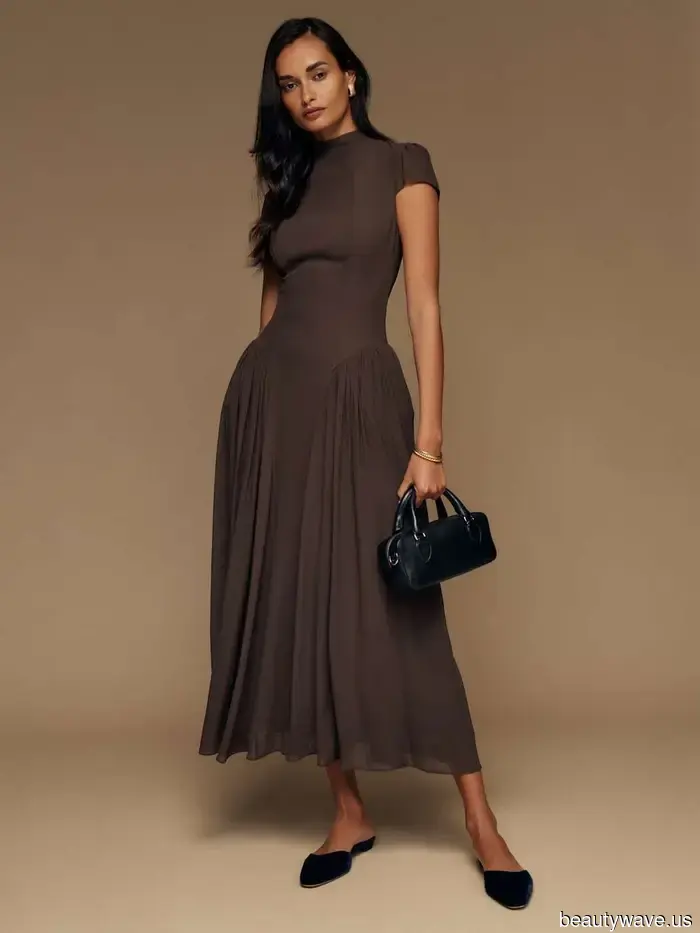Plötzlich stylen alle mit großem Geschmack diese 7 "veralteten" Herbstkleid-Trends.
