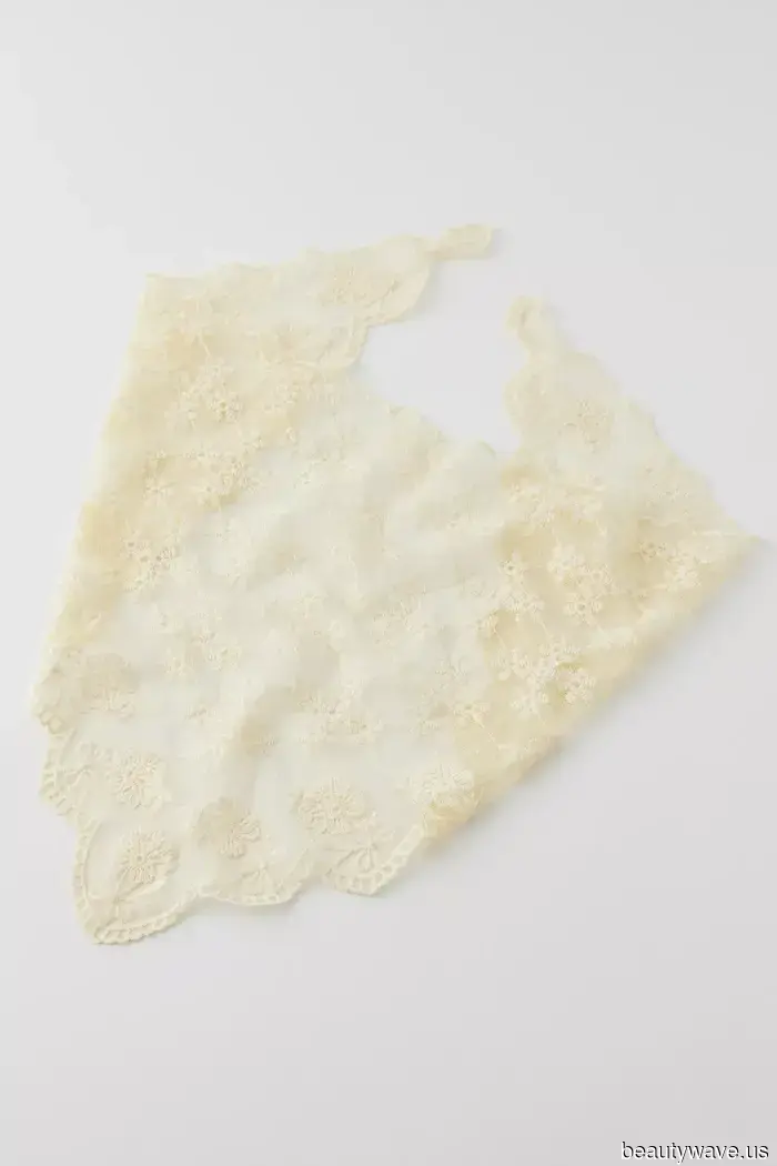 The Unexpected Accessory Trend That's Replacing Sun Hats