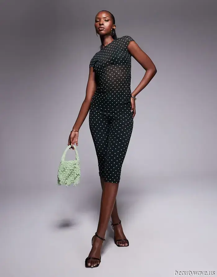 Mantén el lino—este es el estilo de pantalones mucho más moderno que la gente de moda está usando ahora