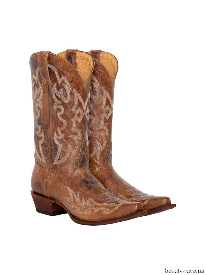 Тренд красивых платьев, который девочки из Лос-Анджелеса приносят в осень (и "базовый" стиль, о котором они уже забыли)