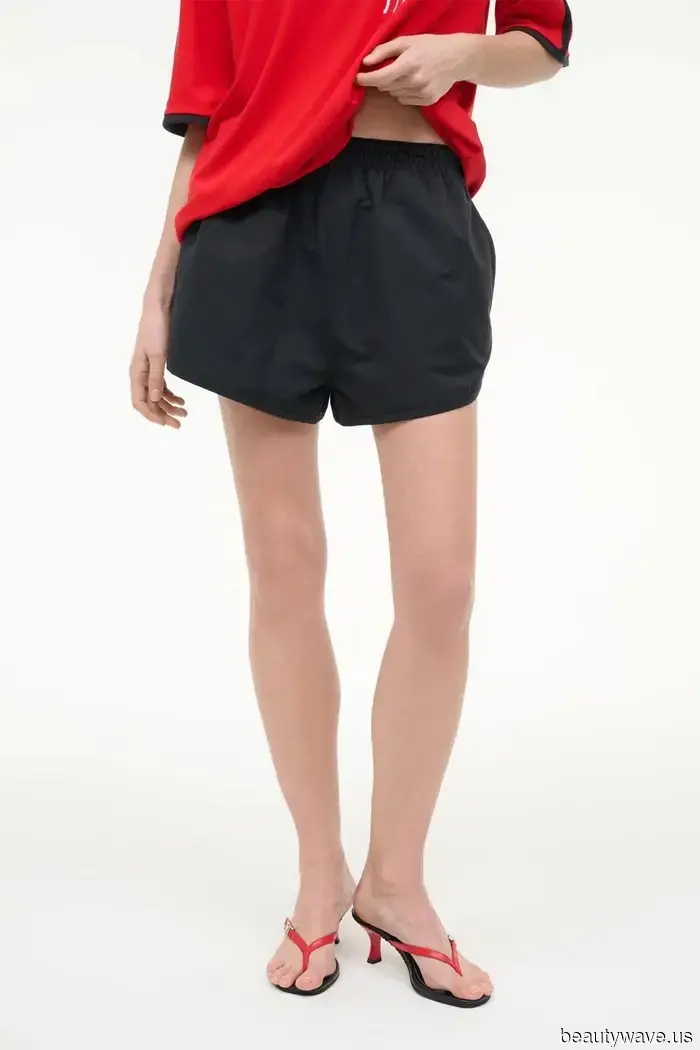 Lucir como una de las chicas geniales de junio a agosto es tan fácil como usar pantalones cortos con estos zapatos de moda.