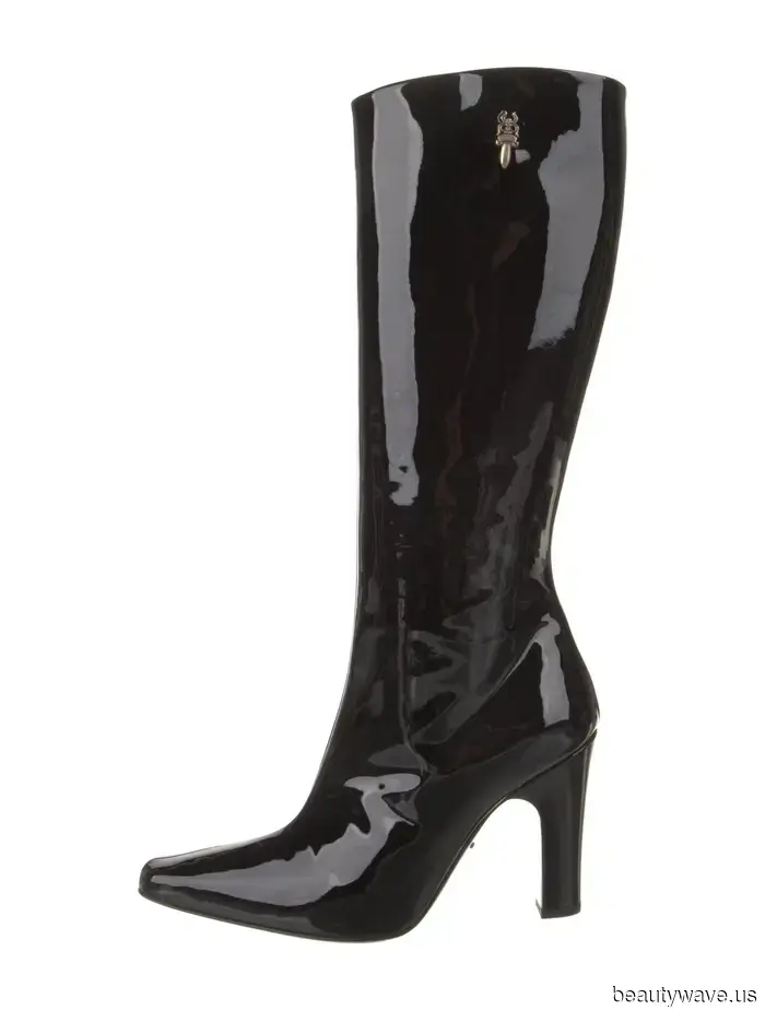 Это способ It-Girl носить нарядное платье днем.