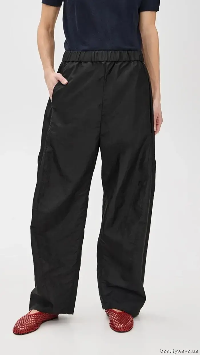 I apologize, Jeans—This pant trend keeps my work, travel, and weekend outfits looking equally stylish.