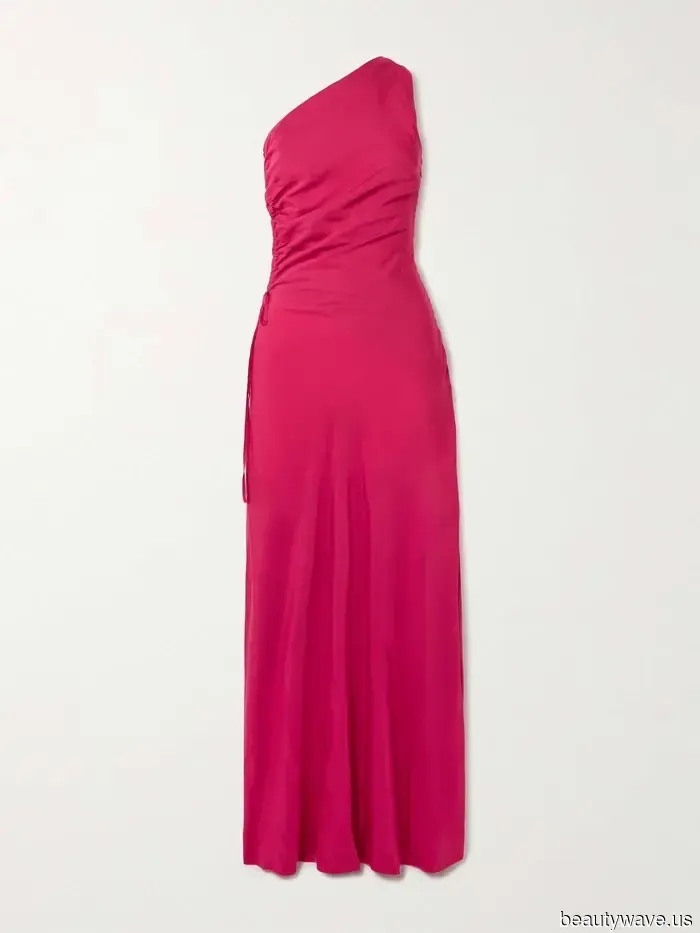 I just browsed through hundreds of items on Net-a-Porter—here are 25 that caught my eye.