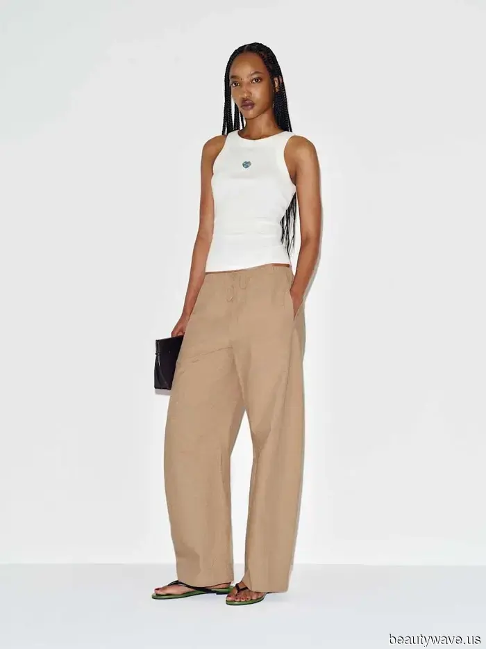 Not Linen, Not Taffeta—Stylish Dressers Are Embracing This Transitional Trouser Trend for Autumn.