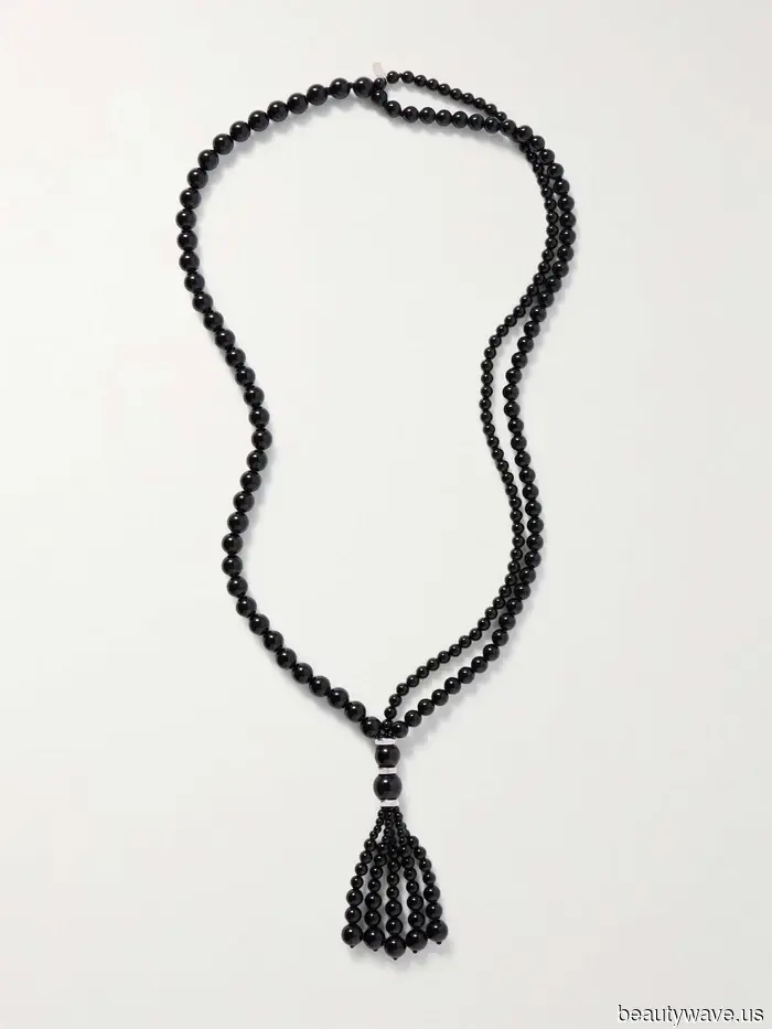 What the Editors of Who What Wear Shared as Their 35 Favorite Fashion Discoveries This Month