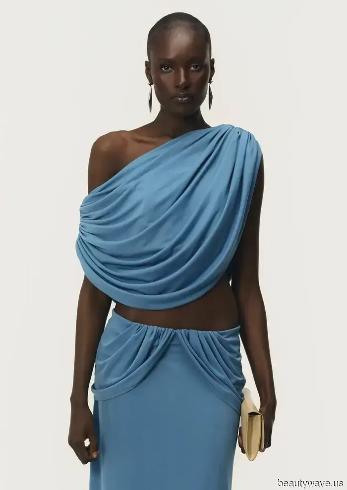 The Fashion Editors of New Arrivals are discreetly adding items to their carts before they run out.