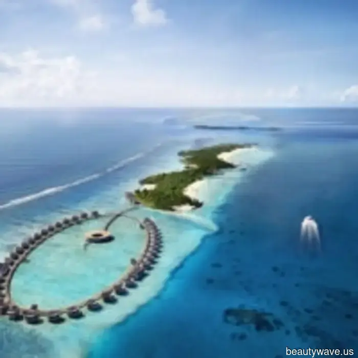 THE RITZ-CARLTON MALDIVES, FARI ISLANDS PRESENTA IL PROGRAMMA DI IMMERSIONI CONSAPEVOLI INTO THE BLUE