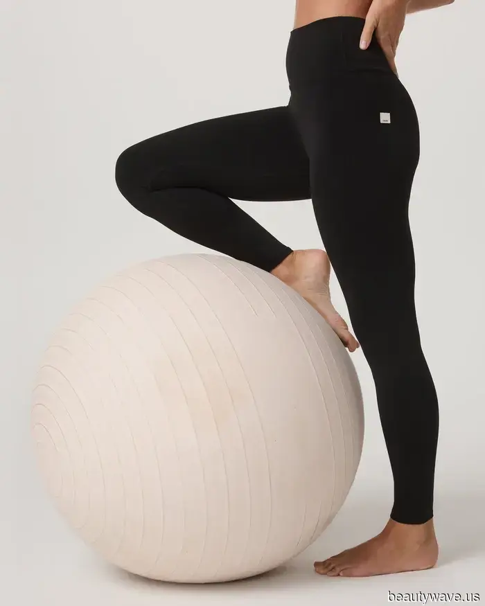 I'm Currently Focused on Comfy but Stylish Outfits—5 Elegant Legging Looks That Meet the Criteria