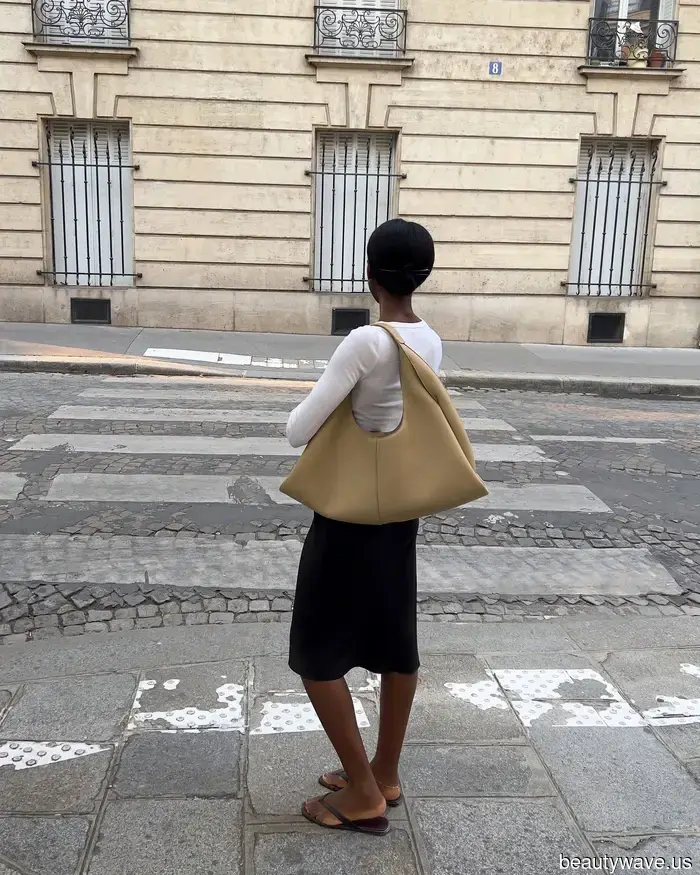 15 Stylish Yet Minimalist Outfits That The Most Fashionable Women Will Sport This Fall