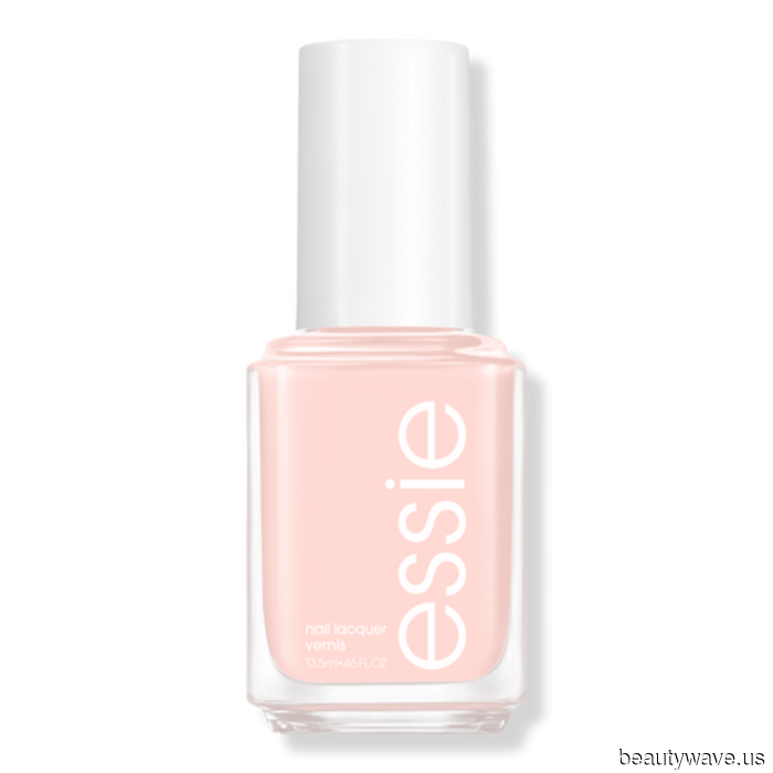 From Fragrance to Linens—Here Are the Unexpected (But Awesome) Products I'm Enjoying at the Moment.