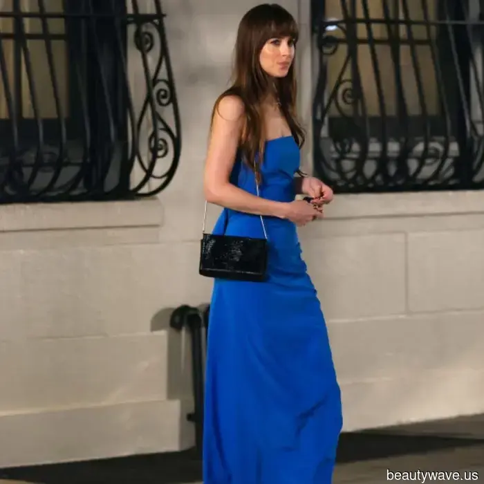 Dakota Johnsons materialistische Outfits sind perfekt&mdash;5 Looks, die ich unbedingt nachahmen möchte.