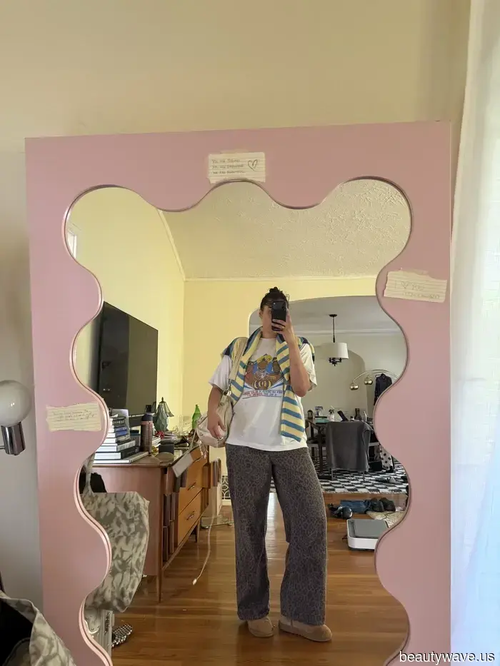 I'm a model who has traveled to more than 15 countries for work—let me introduce you to my airport outfit.