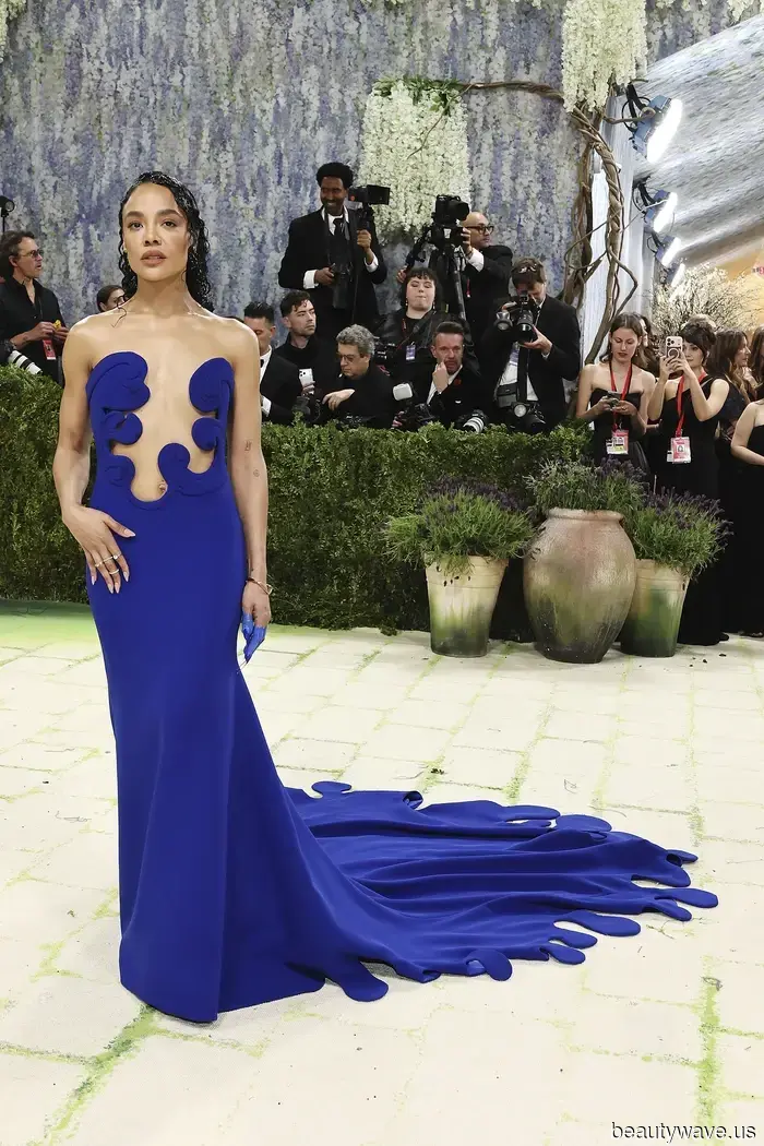 The 2026 Met Gala Red Carpet Outfits That Took Our Breath Away