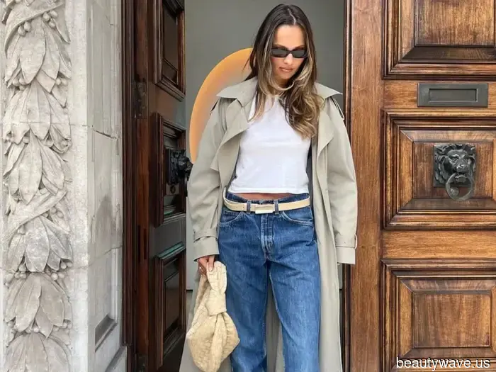 Just so you know: Currently, every fashion enthusiast is opting for this beautiful shoe color rather than black.