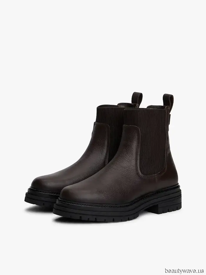 Timeless Trends: The Story of 6 Iconic Winter Fashion Pieces Editors Continuously Revisit