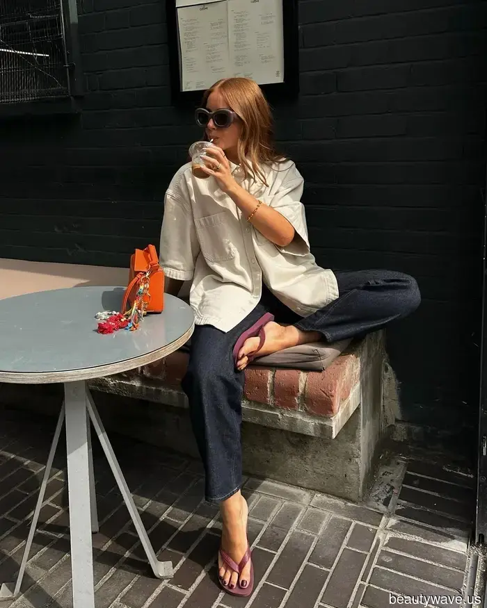 Cada mujer con estilo que conozco tiene un par de estos jeans elegantes&mdash;5 maneras de usarlos