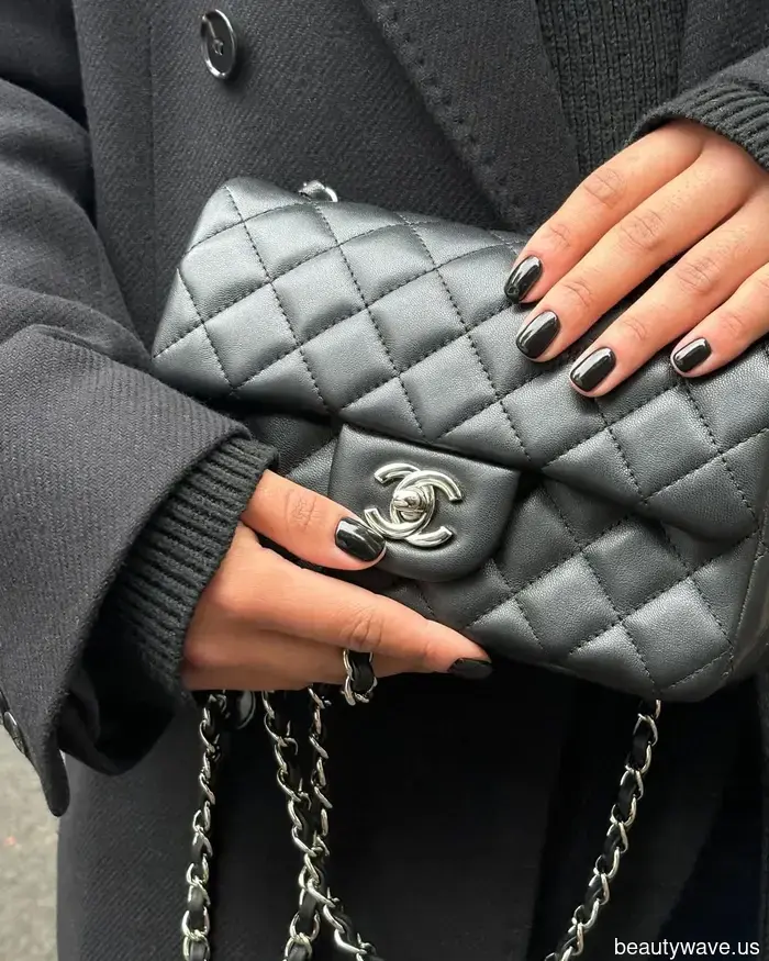 Nur die schicksten Menschen werden diesen Januar eine dieser 6 Nagelfarben tragen.