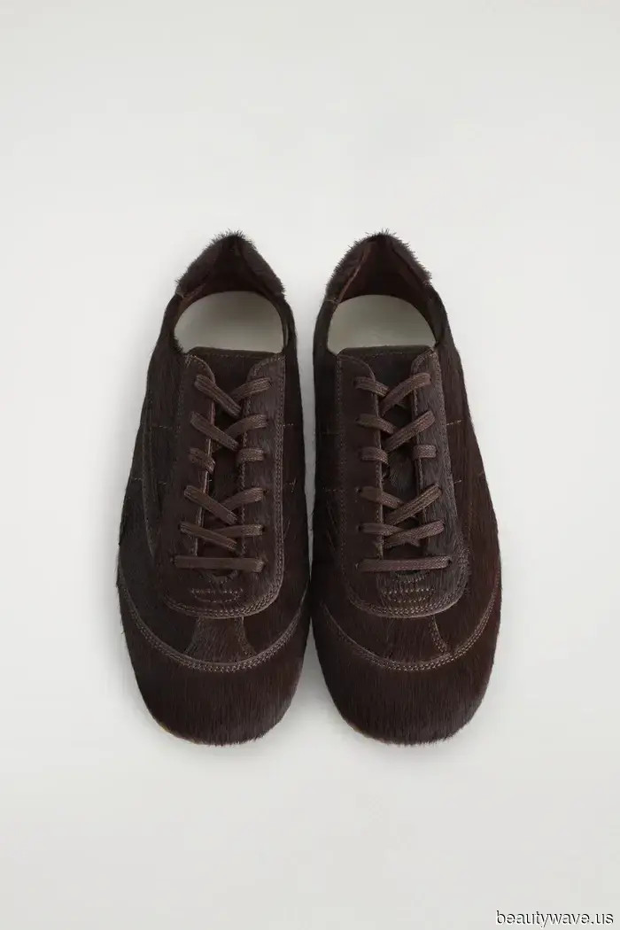 I’ve always been against trainers, but this trendy sneaker style has changed my mind.