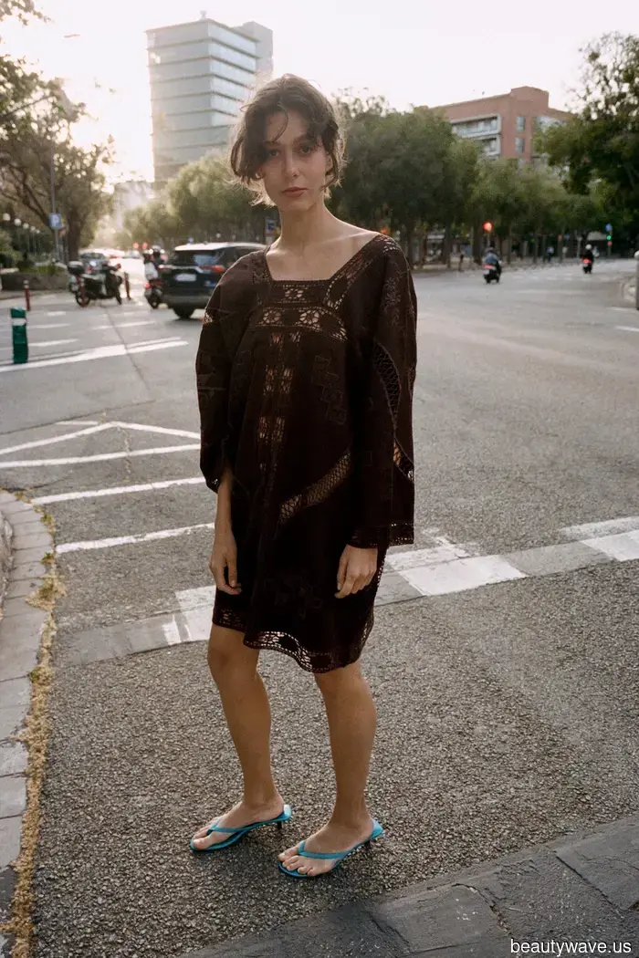 Jede stilvolle Frau weiß, dass die besten Capsule-Wardrobes eines dieser zeitlosen Stücke enthalten.