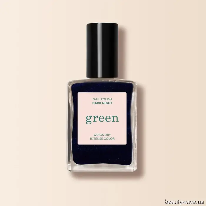 Nicht Pastellfarben&mdash;Modeinsider tragen diesen unerwarteten Nageltrend im April