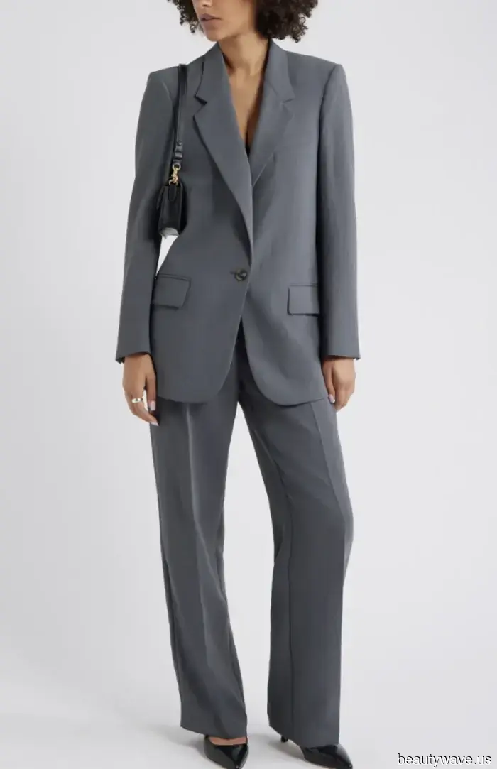 Моя стильная мама обожает секретную распродажу Nordstrom, и новая действительно классная&mdash;она не пожалеет о этих шикарных вещах.