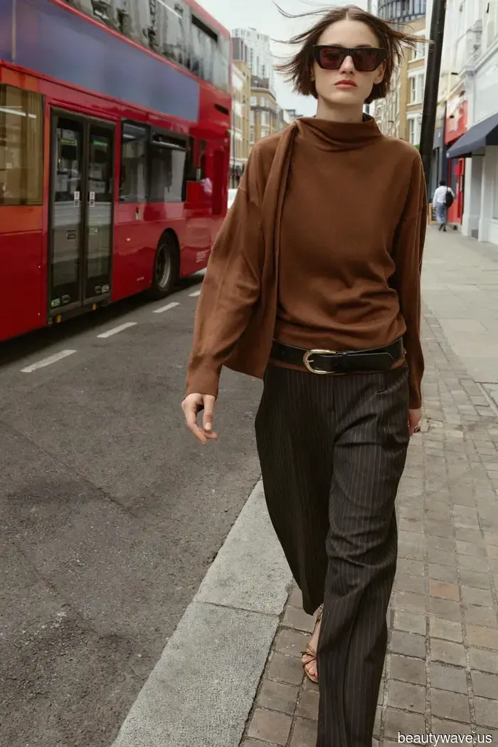 Dieser schicke Pullover-Stil sorgt garantiert dafür, dass jedes Winteroutfit teurer aussieht.