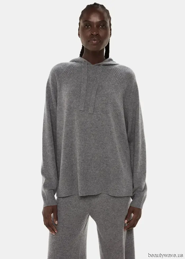 5 Wege, wie französische Frauen Jeans und einen Pullover weniger "langweilig" und mehr 2026 aussehen lassen