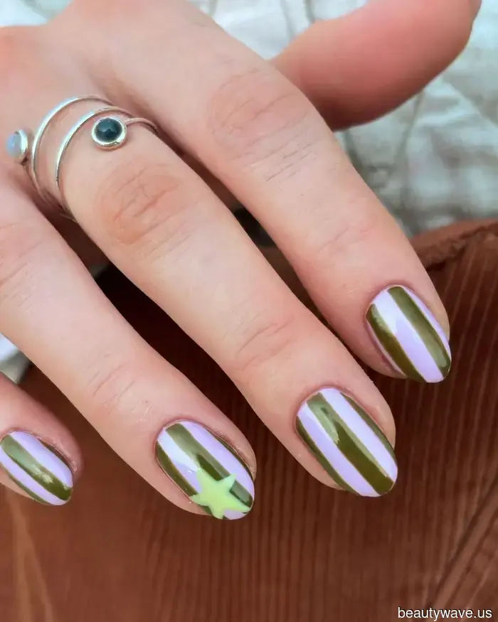 Apologies, Polka Dots, but this is the more stylish nail art design I'm saving for fall.