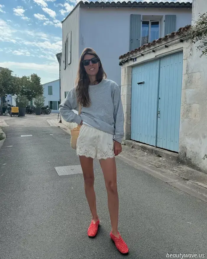 Bermuda shorts, bloomers, and cutoffs are out—only those with expert taste focus on these sophisticated shorts.