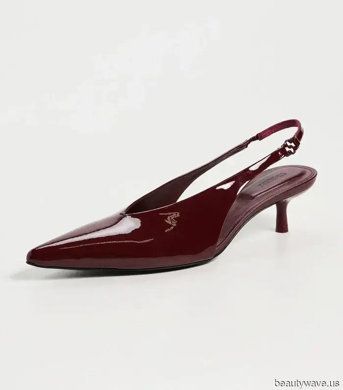 Der größte Rocktrend 2025 sieht am coolsten aus, wenn er mit diesen Hemd- und Absatzschuhtrends kombiniert wird.