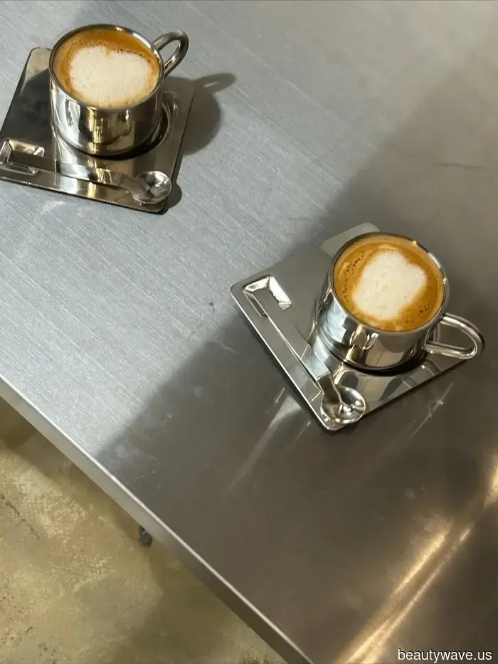 I'm an Interiors Expert—9 Trends That Are Currently Shaping Home Décor This Winter