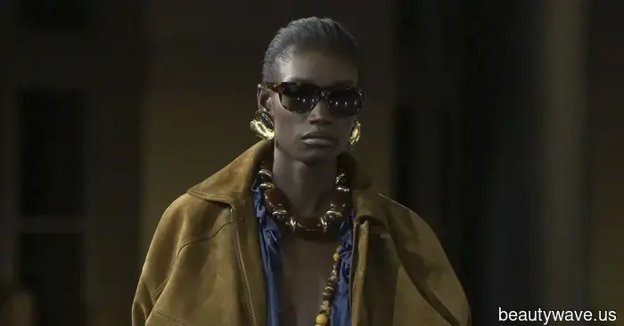 5 Jewelry Trends I'm Investing In This Summer to Elevate My Simple Outfits and Make Them Look Chic and Luxurious