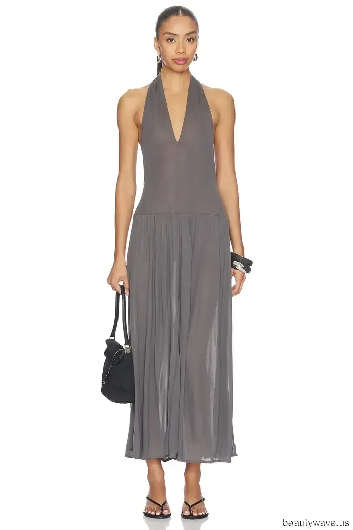 I'm a fan of the '90s minimalist style—here are the items I'm considering for spring.