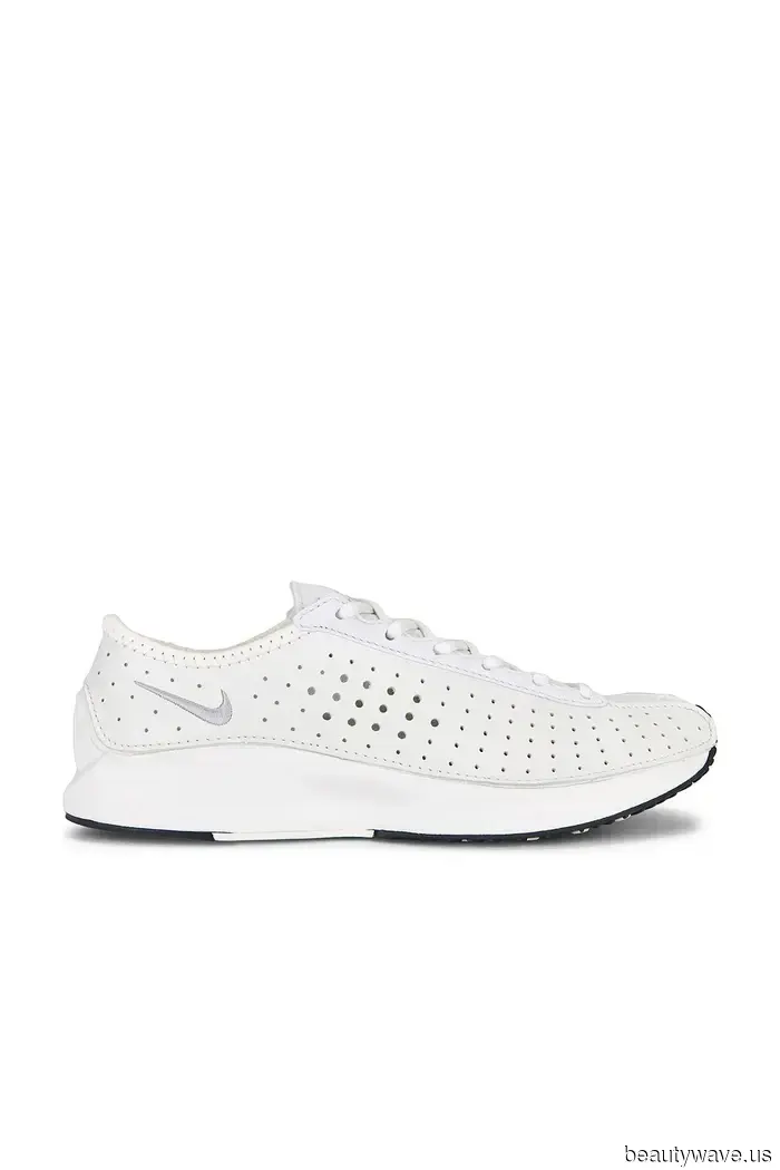 I Recently Introduced My 56-Year-Old Mom to Revolve—37 Cyber Monday Deals We Both Love