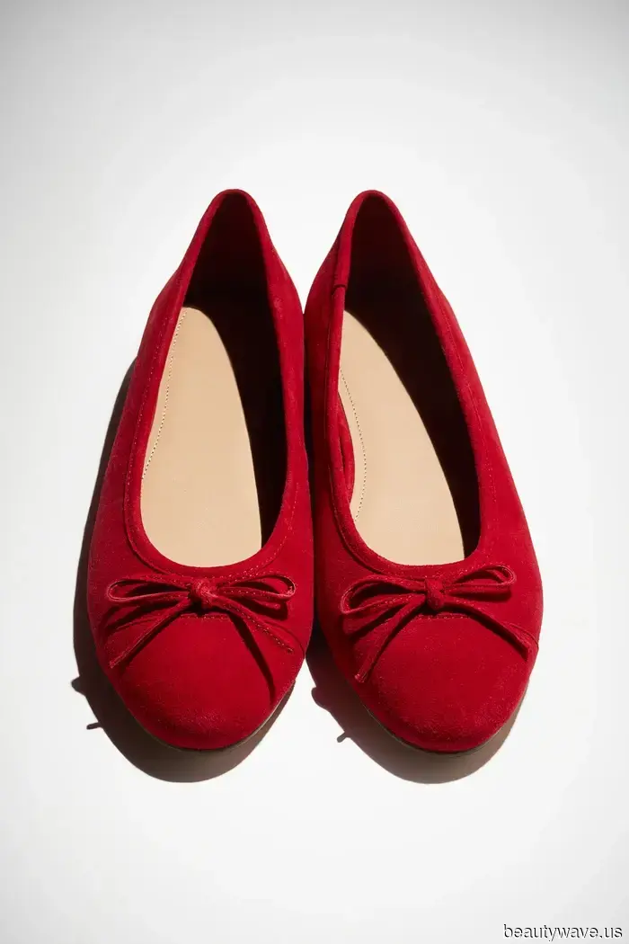 Cigarette jeans are making a comeback—here's how fashion-forward girls will style them in 2026.