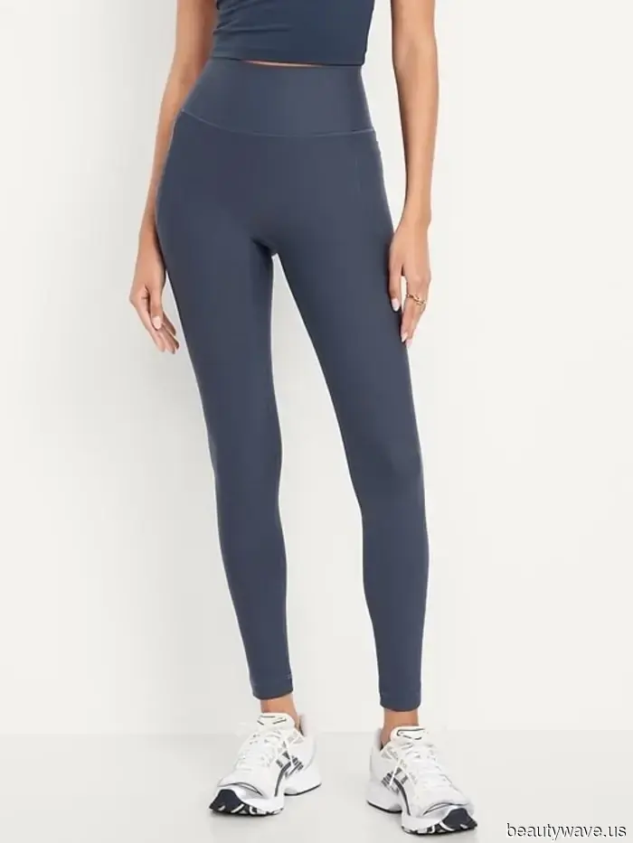 Я протестировал леггинсы Old Navy за 40 долларов&mdash;вот мой отзыв после пилатеса