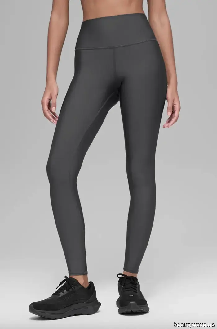 Disculpa mientras planifico toda mi personalidad en torno a estos básicos de vestuario de 2026.