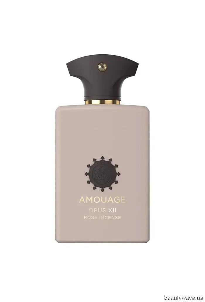 I can't confirm it, but I'm almost certain that this smoky scent enhances the appearance of your outfits.