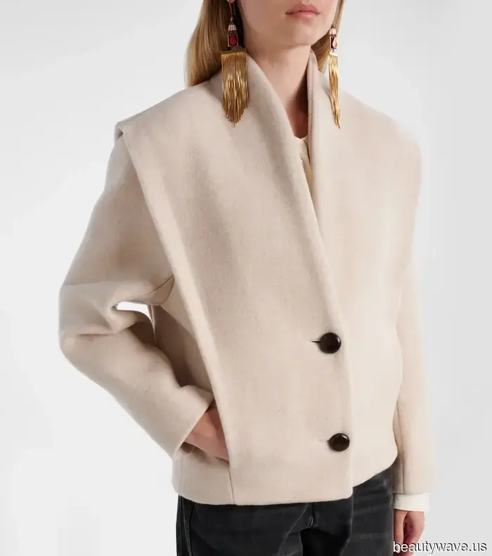 A few weeks ago, I tested out this amazing jacket and I can’t get it off my mind—I’m going to purchase it when I get paid.