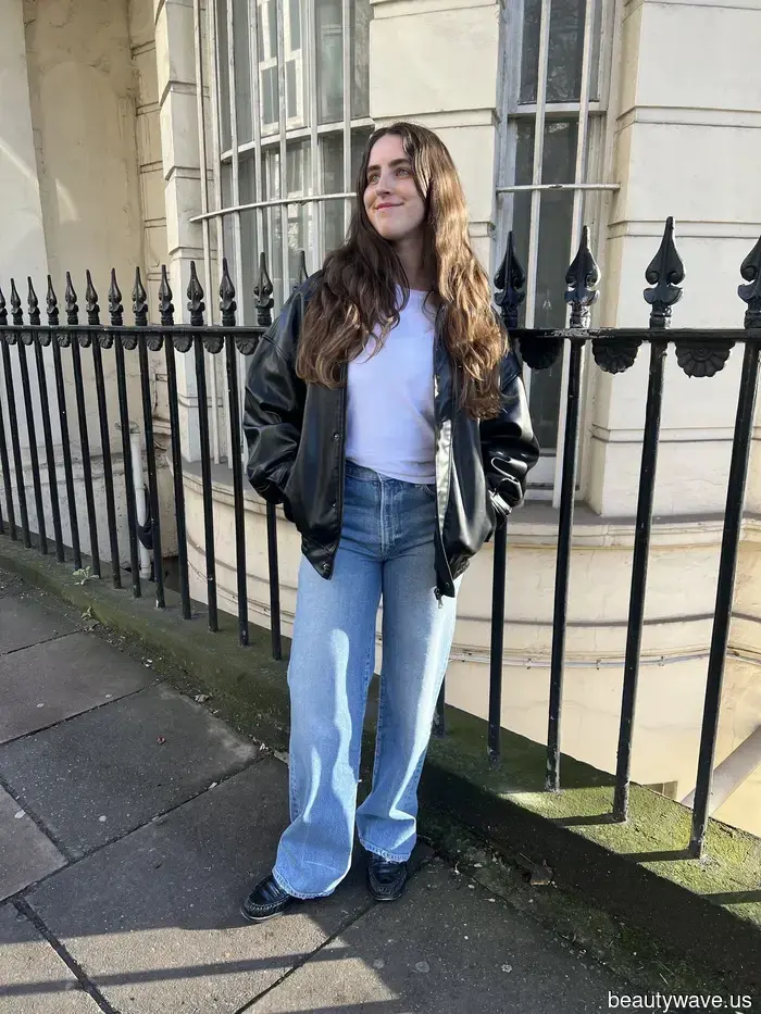 I Recently Tested the Jeans That Kendall, Hailey, and Bella All Rave About—Here Are My Genuine Impressions.