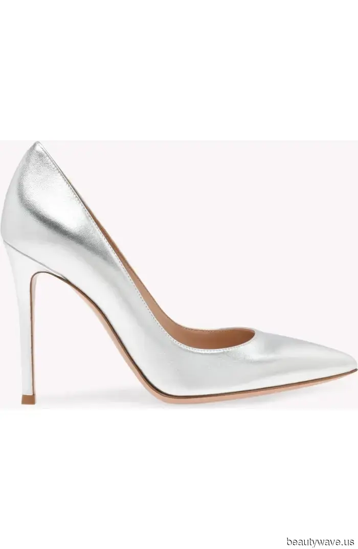 Questo è lo stile di tacco che Gigi Hadid ha indossato per rendere un vestito casual abbastanza elegante per una festa a New York.