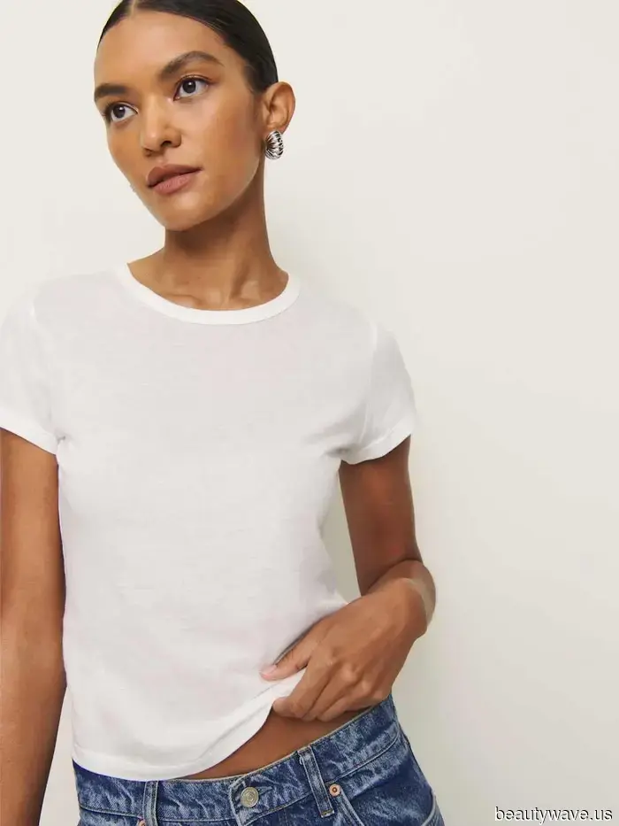Scrivo di moda e ho trovato i basi più chic in saldo per la Cyber Week da Reformation, Gap e Madewell.