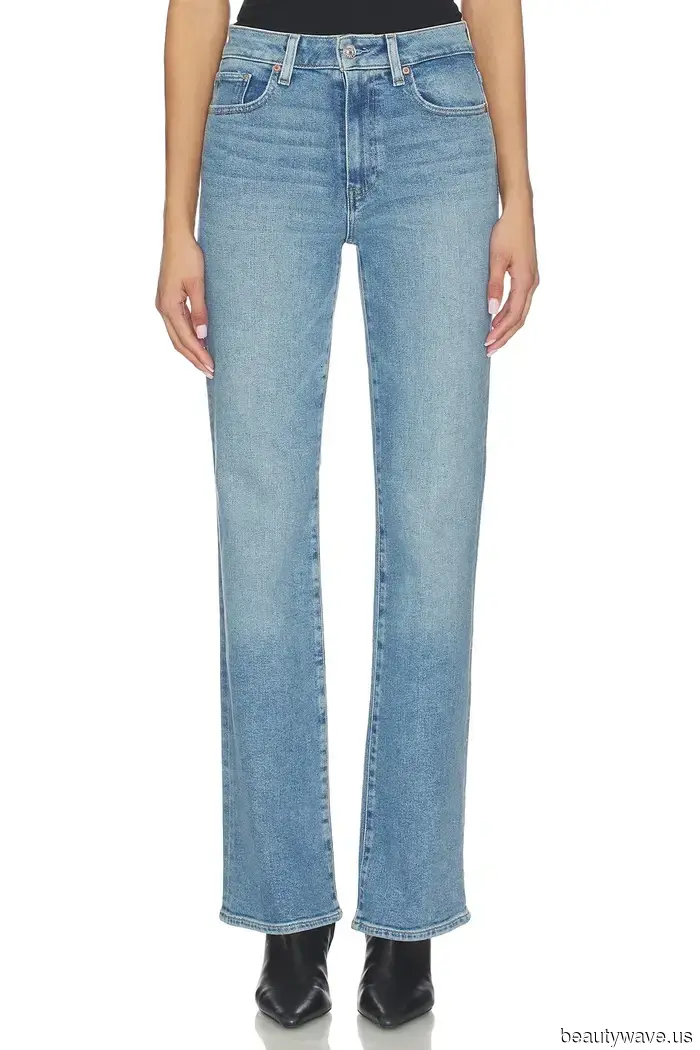 Die besten schwarzen Oberteile, die Sie in diesem Frühling mit Ihren Jeans tragen können