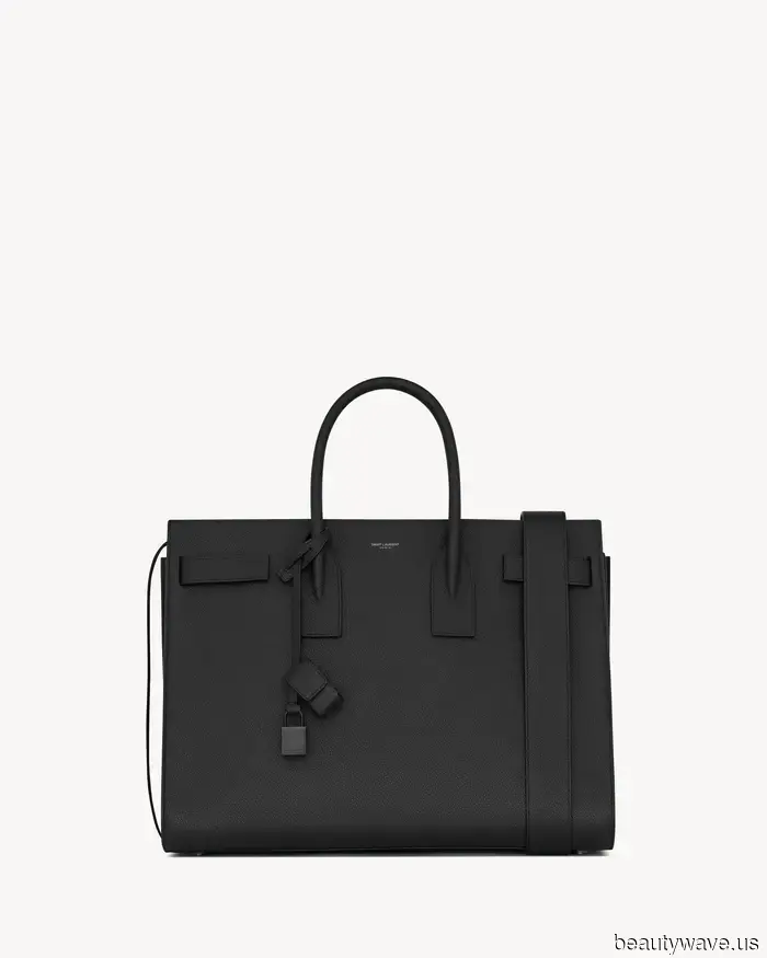 So che hai un gusto classico se stai portando questa borsa senza tempo.