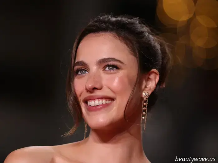 Margaret Qualley recently donned flats on the red carpet, where the dress code is known to be extremely strict.