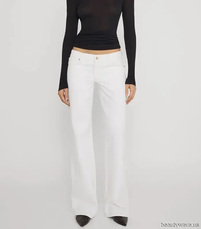 Here You Go: The 9 Most Stylish Ways to Style a White T-Shirt in 2026