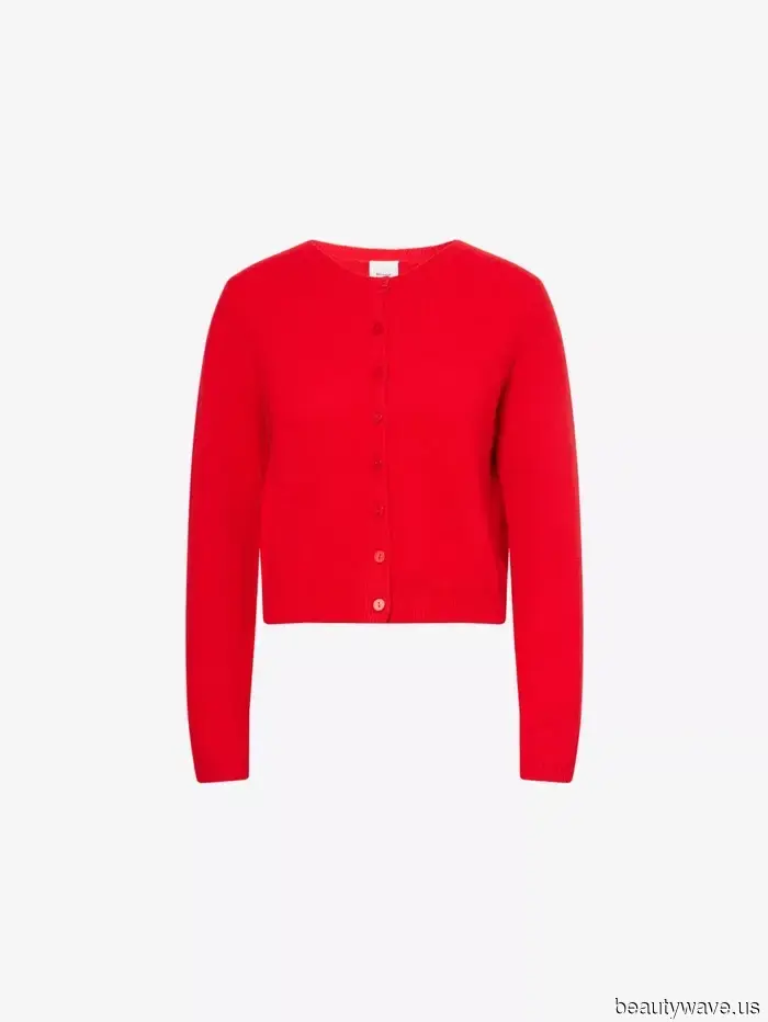 From the resurgence of classic It bags to understated attire, these 7 luxury winter trends are essential to be aware of.