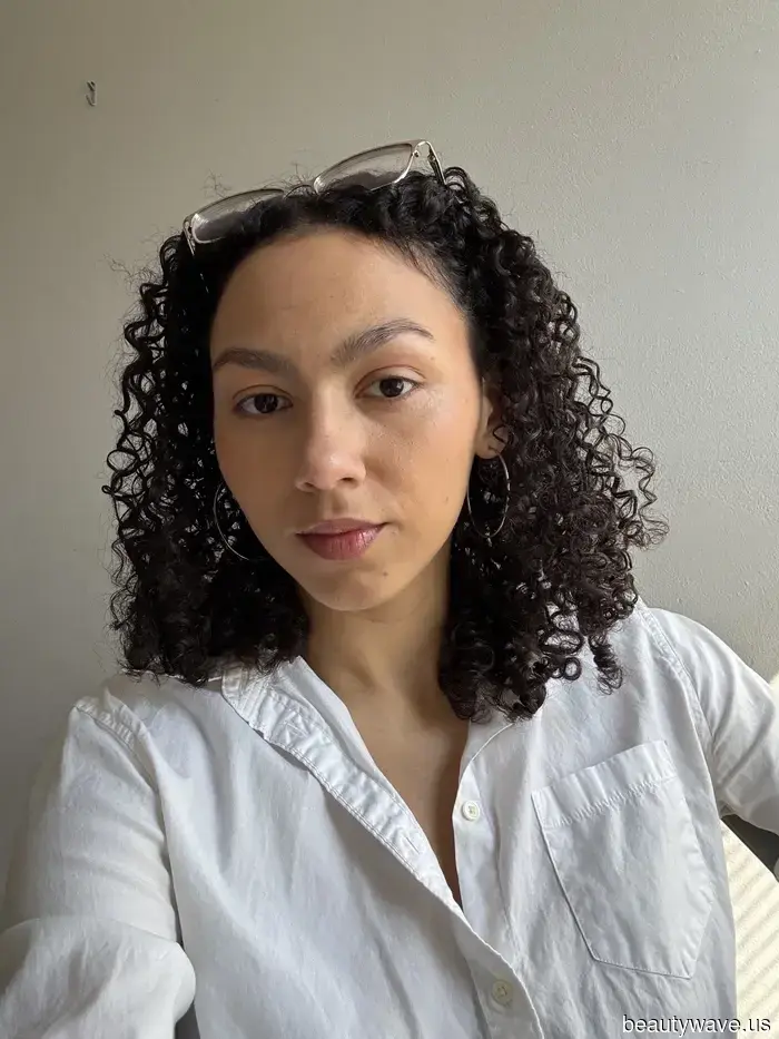 From Fiber Gummies to Blurring Blushes—Here are the top products that WWW Beauty Editors recommended based on their experiences in April.